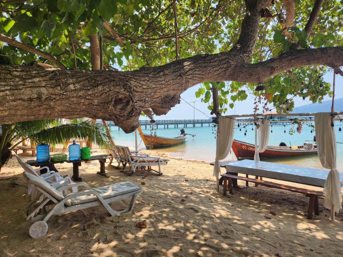 Malee Homestay Ko Por Екстериор снимка